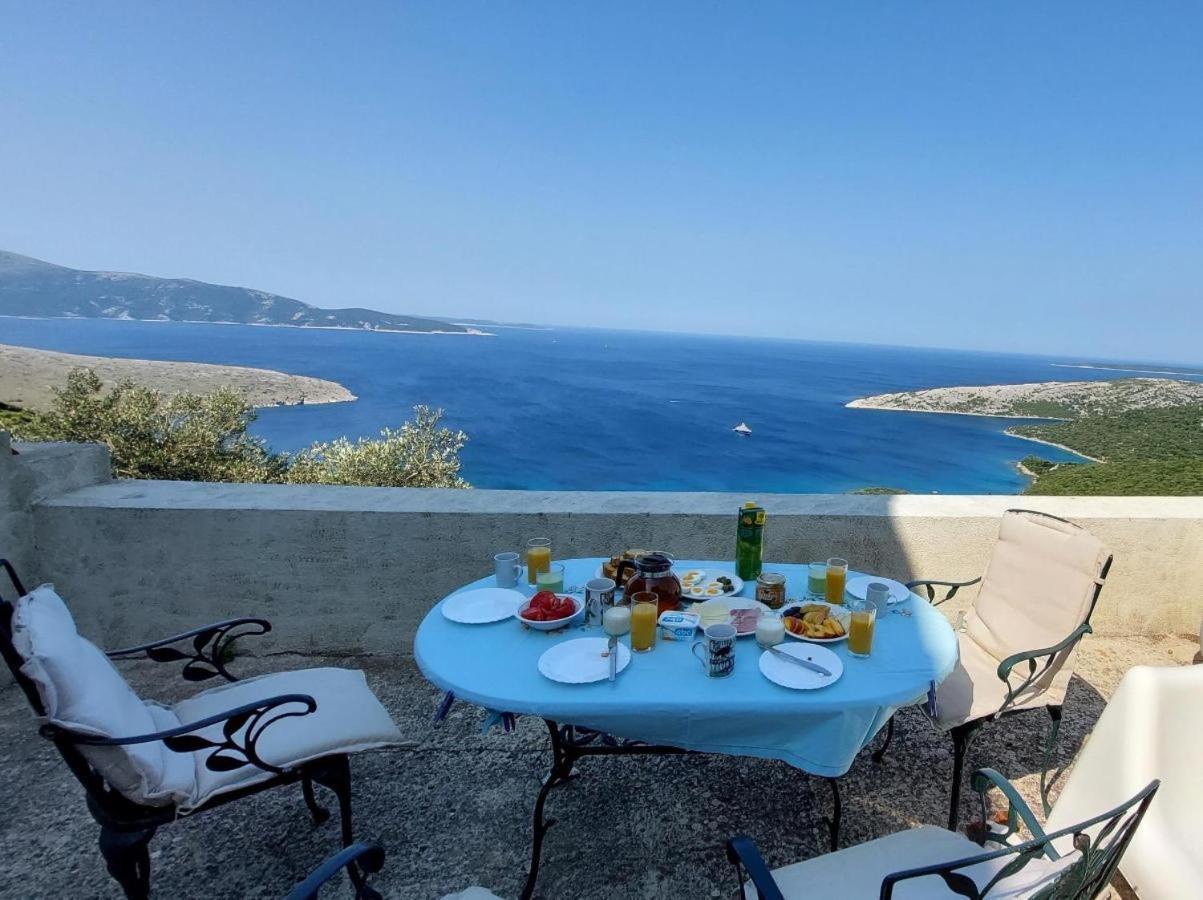 Ustrine View Villa Luaran gambar